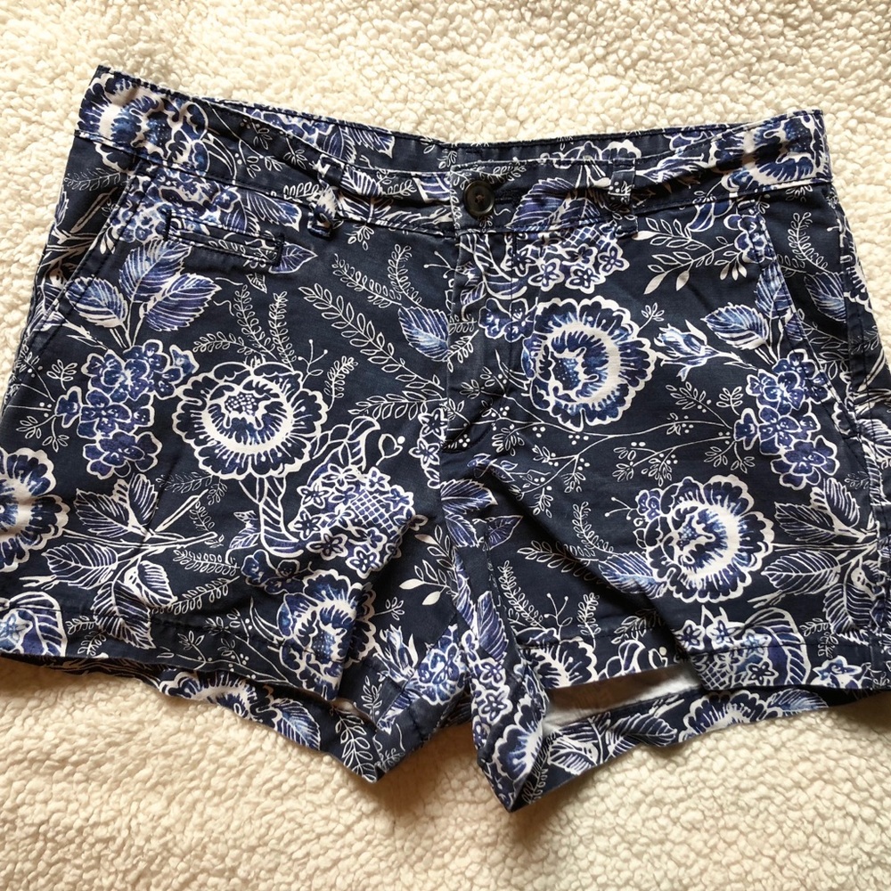 Gap Shorts